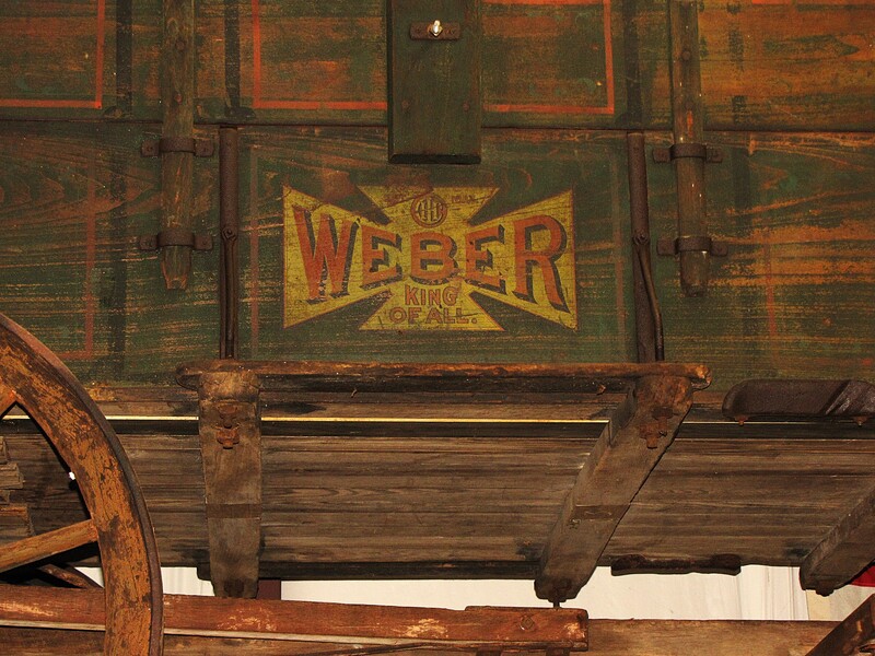 Choosing Raw Materials for Wooden Wagons